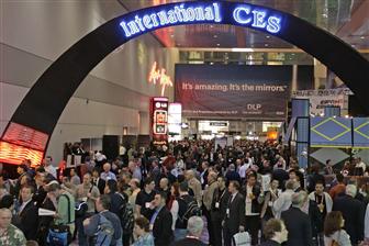 Attendees flooding the CES 2007 show hall…
