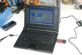 The modified Eee PC