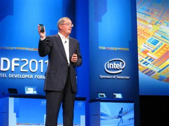 Intel CEO Paul Otellini to promote Intel-based smartphone