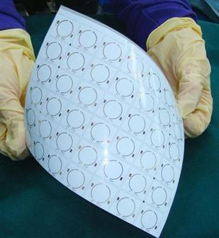 TeamChem's FPCB ink is applied on a flexible substrate.