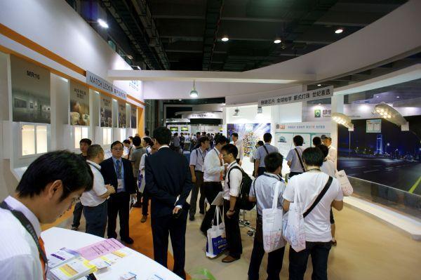 Genesis Photonics showcases LED street lamps adopting its flip-chip-packaged high-power MATCH LED at the 2013 Guangzhou International Lighting Ex