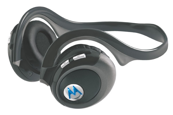 Motorola stereo headphones supports CSR Bluetooth connectivity