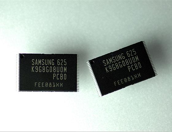 Samsung produces 8Gbit NAND flash chips on 60nm