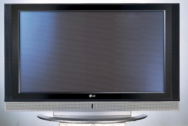 LGE introduces new PDP TVs