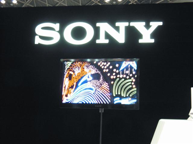 Sony showing OLED at Finetech Japan