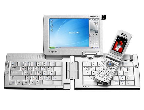 Samsung's WiBro smart phone (SPH-M8100) and multimedia convergence device (SPH-P9000).