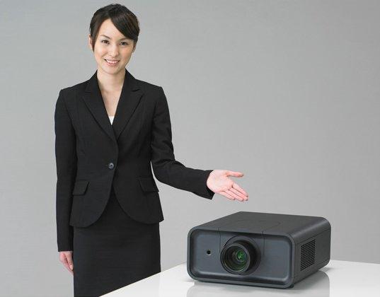 Sanyo 4LCD projector