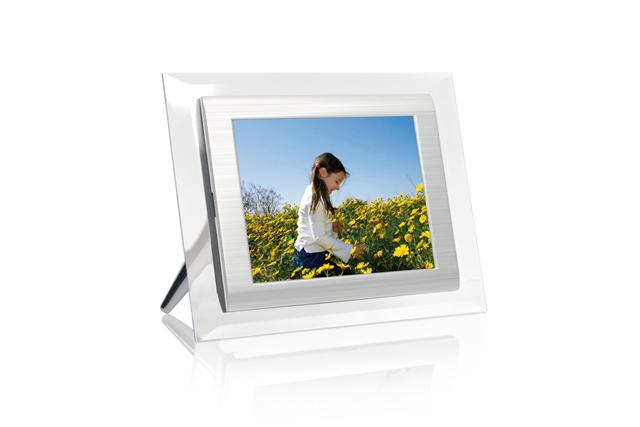 Jobo new 8.4-inch digital photo frames - The PDJ801 and PDJ800