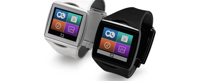 Qualcomm Toq smartwatch featuring Mirasol display