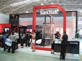 SanDisk booth