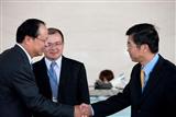 MediaTek chairman Tsai Ming-Kai and China Mobile chairman Wang Jianzhou