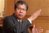 Lin Hur-Lon, general manager of GET