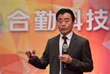 XyXEL president Gordon Yang
