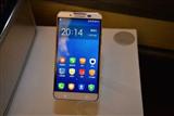 Coolpad dual-OS smartphone Platinum Dayton