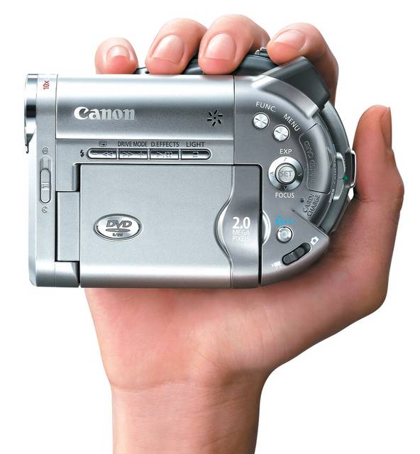 Canon introduces DC20 DV camcorder in Taiwan