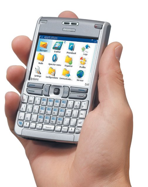 Nokia E61 smartphone
