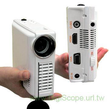 Computex 2009: Forever Plus showcasing portable 720P HD LED projector