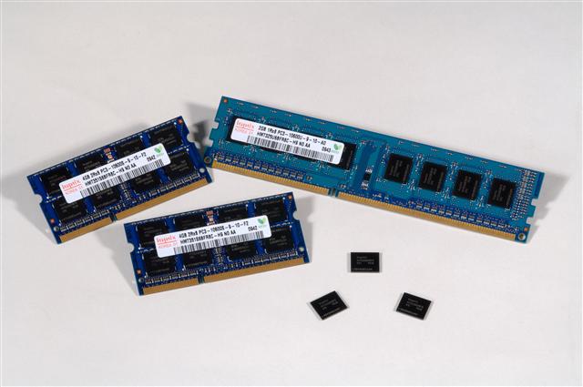 Hynix 44nm 2Gb DDR3