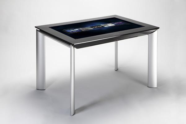 CES 2011: Samsung SUR40 machine with Microsoft Surface