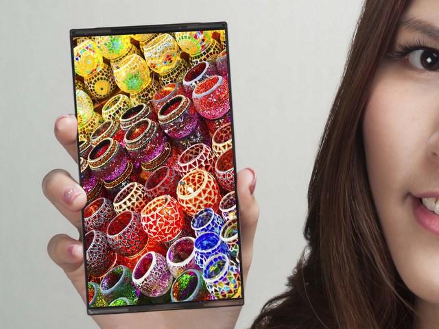 AUO 5.7-inch WQHD AMOLED