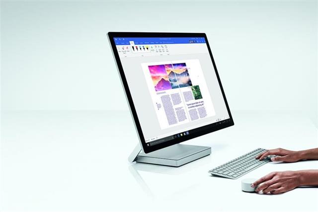 Microsoft Surface Studio 2 AIO PC