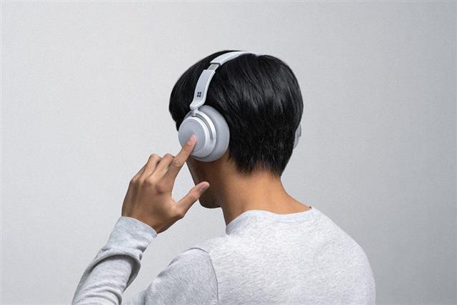 Microsoft Surface Headphones