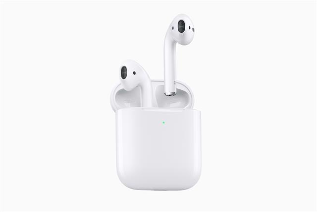 Apple second-generation AirPods