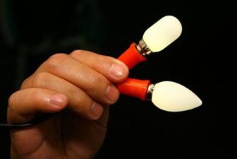 AC LED candlelight developed by Industrial Technology Research Institute (ITRI) Industrial Technology Research Institute (ITRI)'s LED candle light