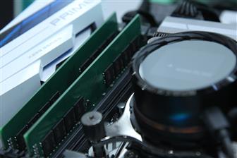 Apacer cooperates with Allxon to provide remote monitoring of industrial SSD operation