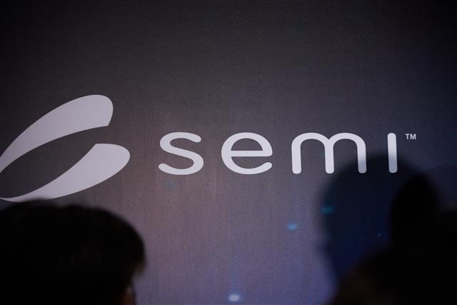 photo of Semiconductor equipment billings surge 30% in 3Q20, says SEMI image